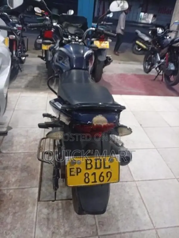 Bajaj Discover 125 2016
