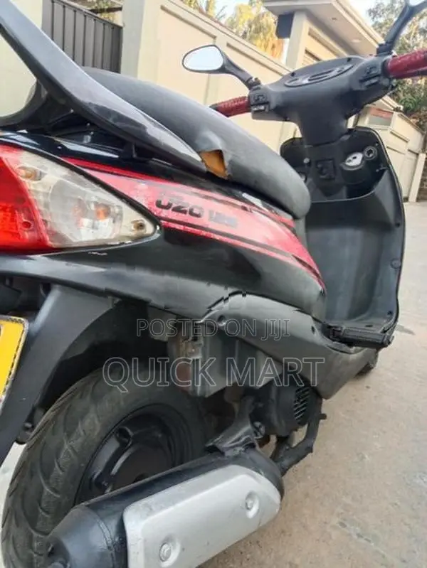 Mahindra Uzo 125 2017