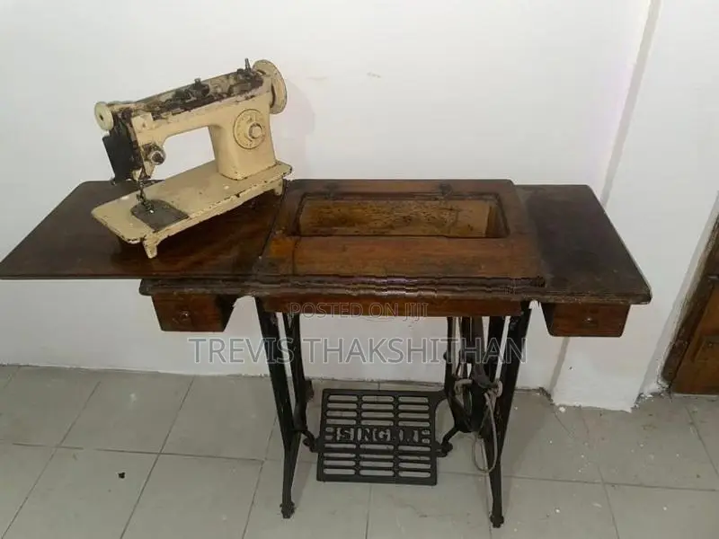 Singer Sewing Machine