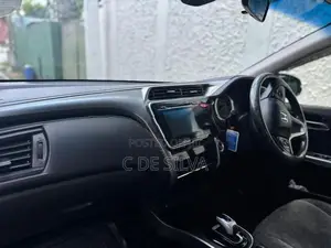 Honda Grace GX 2015