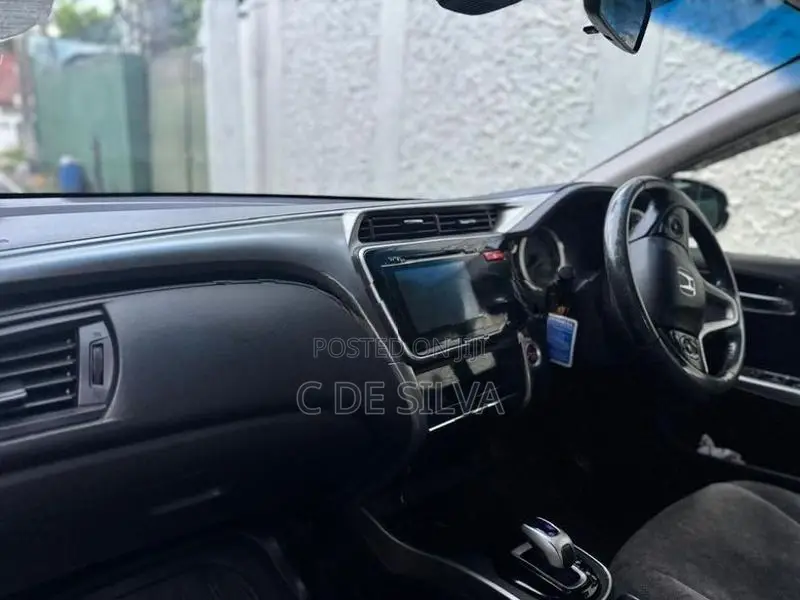 Honda Grace GX 2015