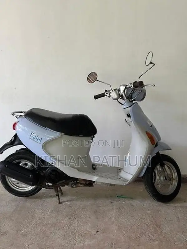 Suzuki Palette 2018