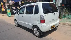 Suzuki Wagon R car 2007