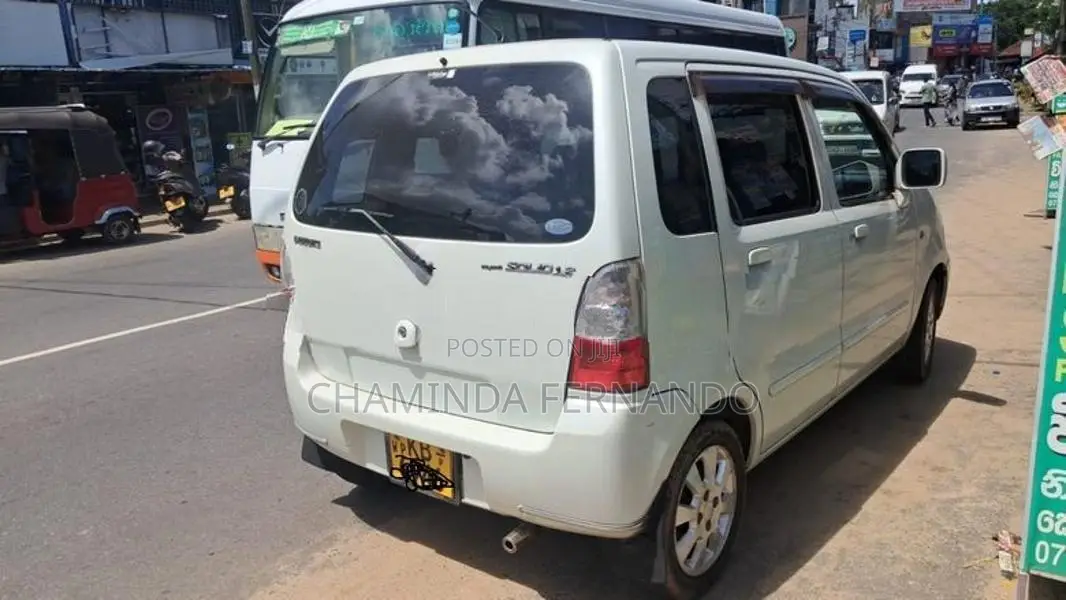 Suzuki Wagon R car 2007