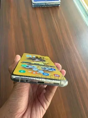 Samsung Galaxy S10 5G (Used)