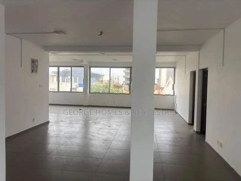 5 Story Commercial Place for Rent Bambalapitiya