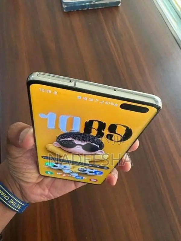 Samsung Galaxy S10 5G (Used)