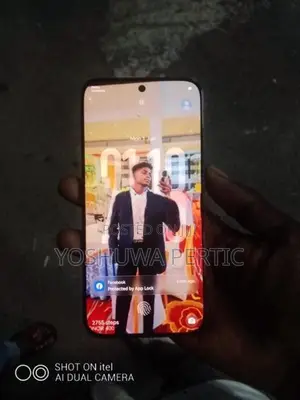 Honor 400 12/256GB (Used)
