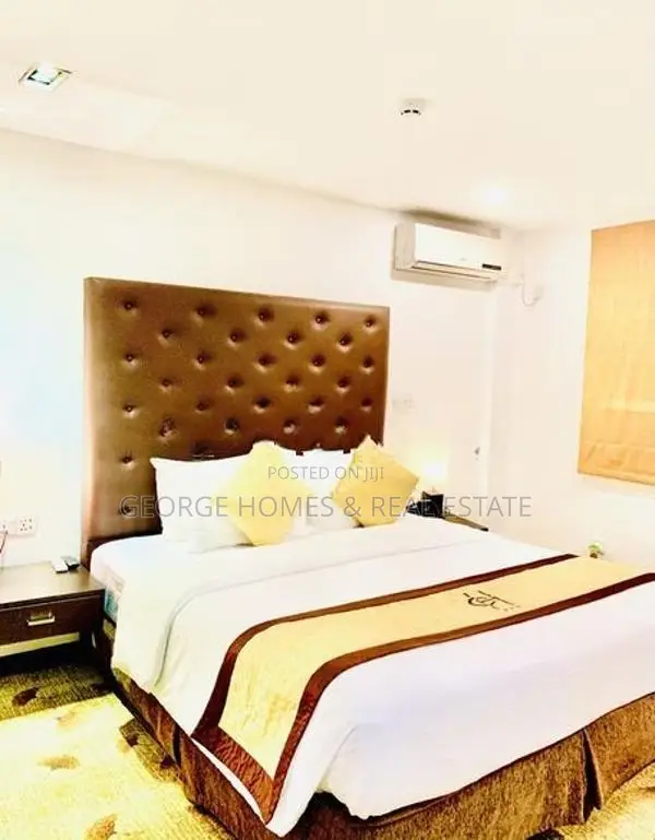 28 BR Luxury Hotel for Rent Col 2