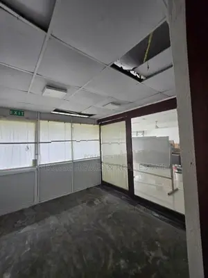 8BR Office Rent in Col 8