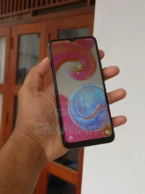 Samsung Galaxy A04e (Used)