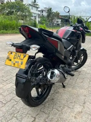 Honda CB Hornet 2019