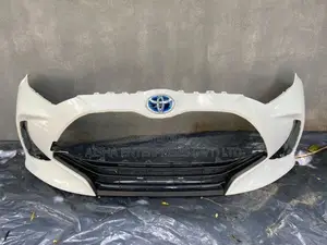 Toyota Yaris Front Buffer