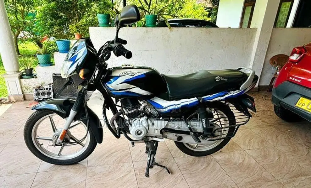 Bajaj CT100 ES 2024