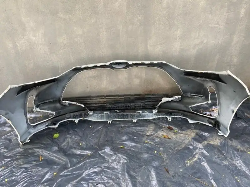 Toyota Yaris Front Buffer