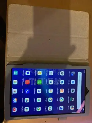 Lenovo M8 HD