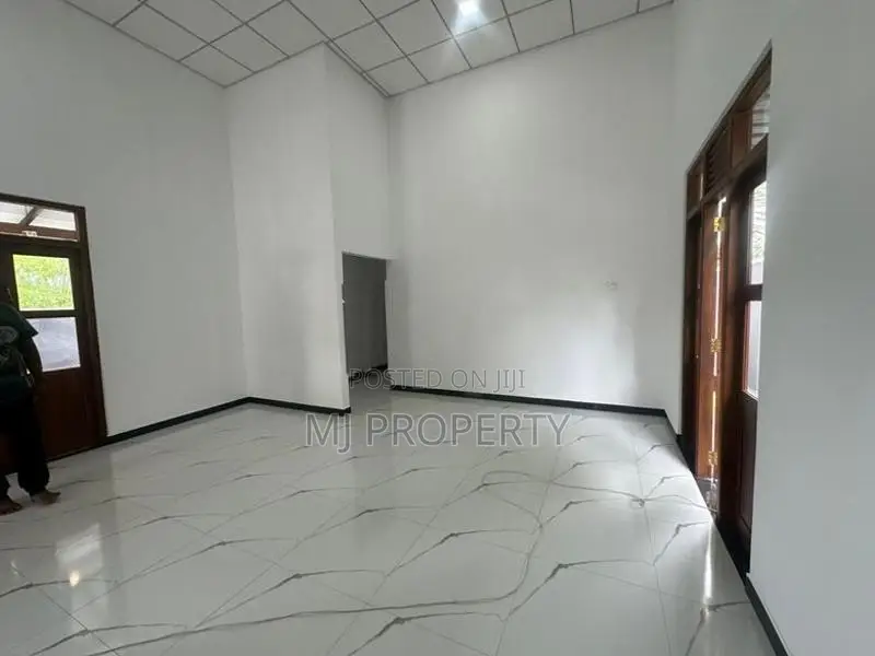 (YS-1012) Valuable Brand New Single Storey House Sale in Homagama