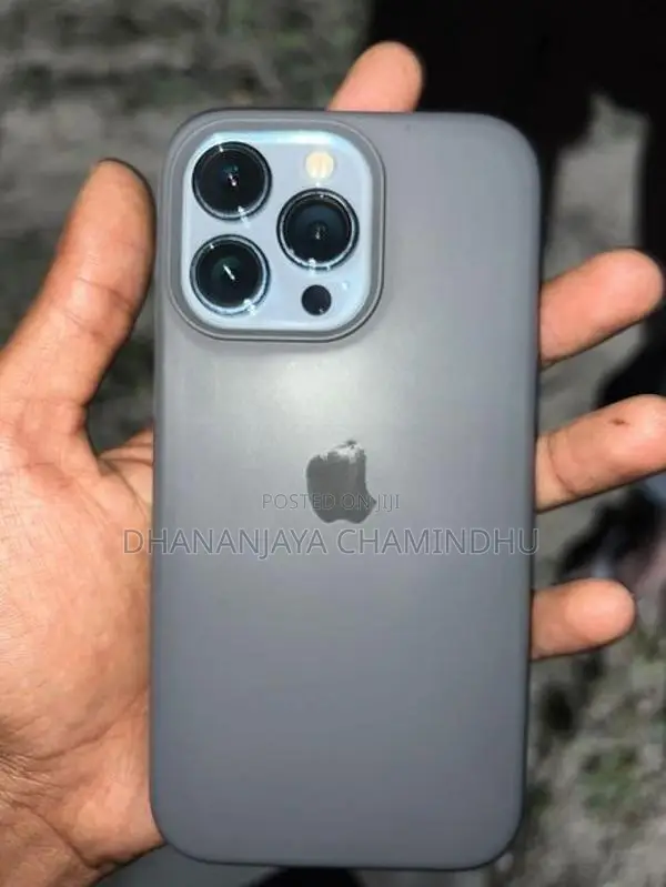 Apple iPhone 13 Pro (Used)