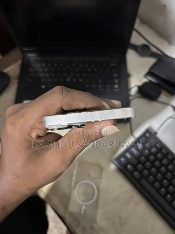 Apple iPhone 13 (Used)