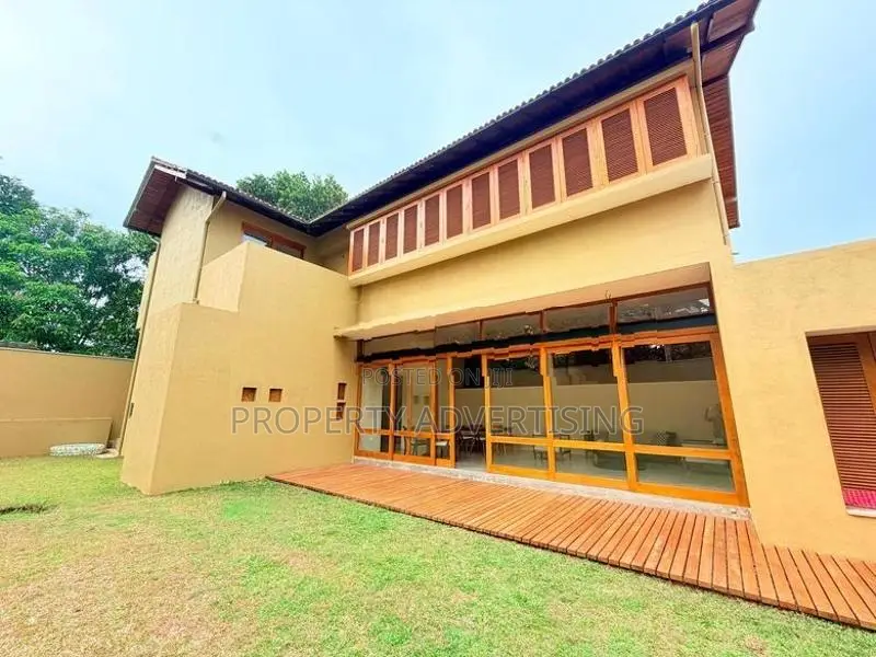 Nugegoda Award-Winning Architect Designed Luxury House for Sale