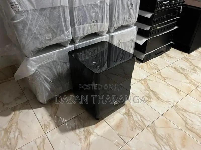 JBL 200w Subwoofer