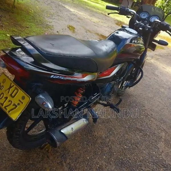 Bajaj Platina 2012
