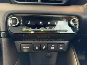 Toyota Yaris G LED 2024