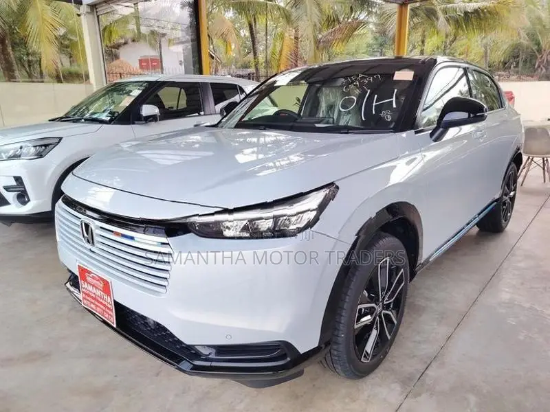 Honda Vezel Z Play 2024