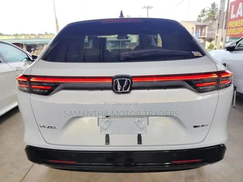 Honda Vezel Z Play 2024