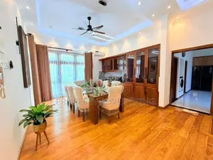 Pelawatta Newly Build Fully Furnished 3 Storey House for Sale
