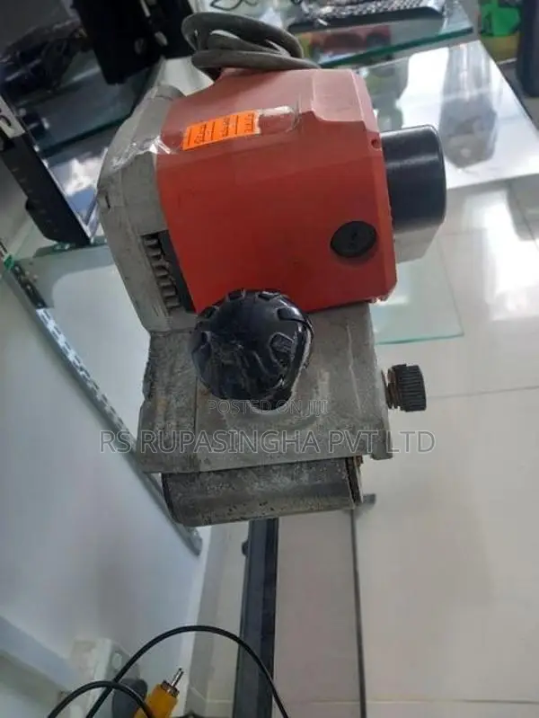 Maktec Electric Planer