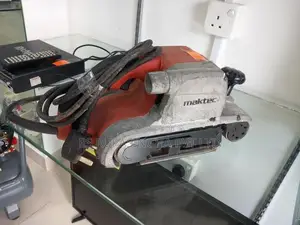 Maktec Electric Planer