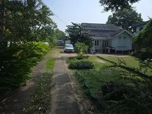 51.4 Perches Land with Colonial Bungalow For Sale in Mt Lavinia