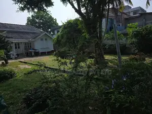 51.4 Perches Land with Colonial Bungalow For Sale in Mt Lavinia