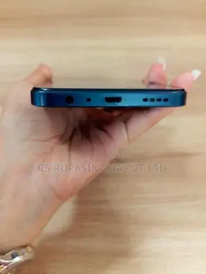 Realme C33 (64GB) (Used)