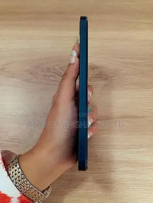 Realme C33 (64GB) (Used)