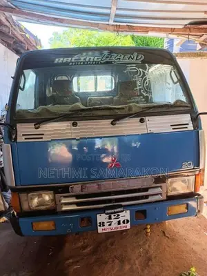 Mitsubishi Canter 1987