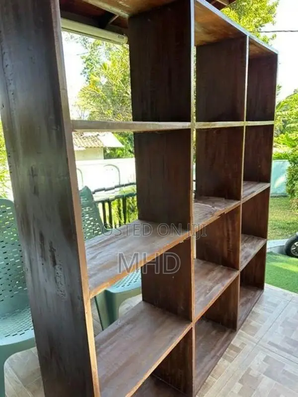 Heavy Mahogany Rack 6*6 Feet