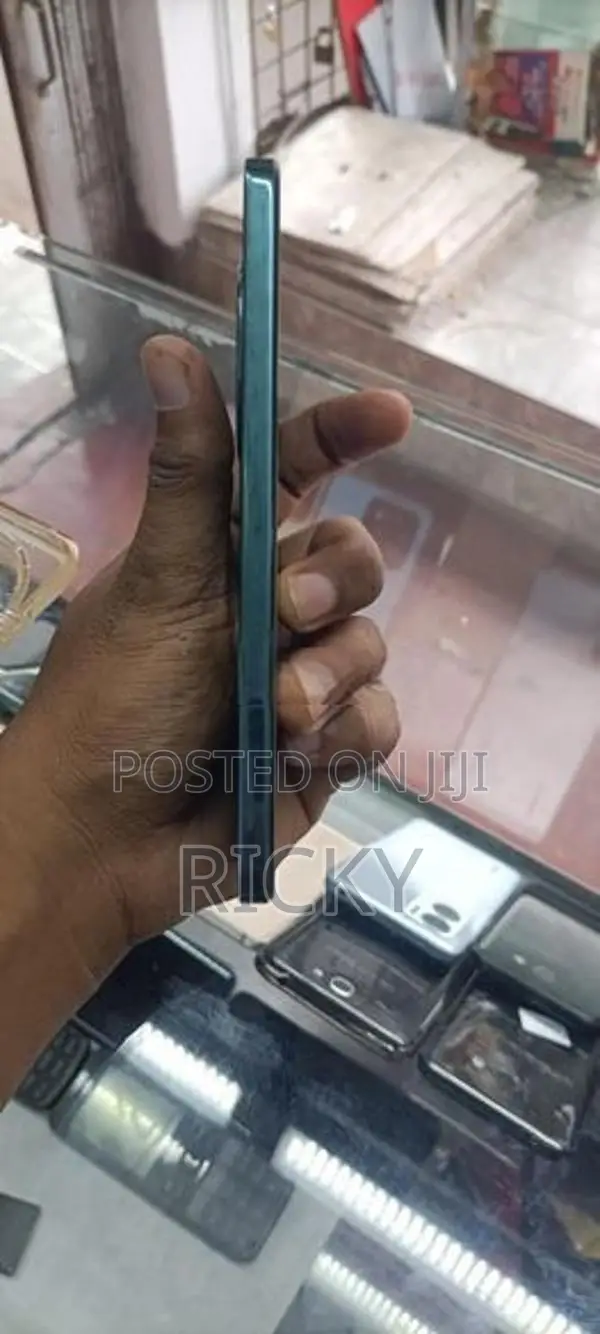 Oppo F27 5G 16GB 128GB (Used)