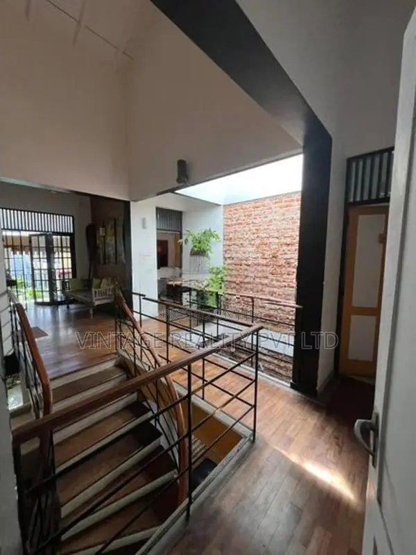 2 Houses With Villa For Sale in Kirula Road Colombo 5