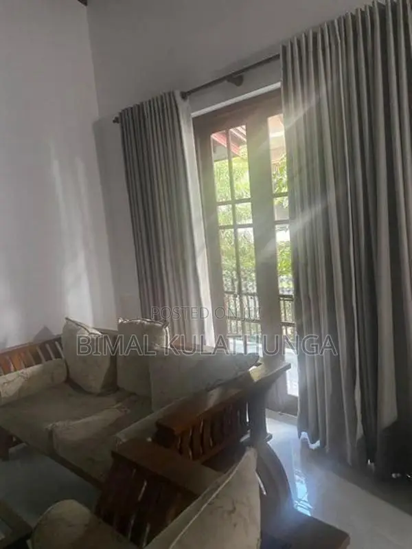 Fully Furnished Upstairs House for Rent – Maharagama