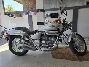 Honda Magna 2015