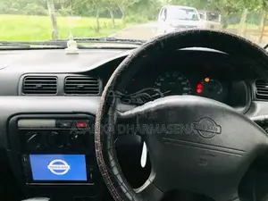 Nissan Sunny 1997