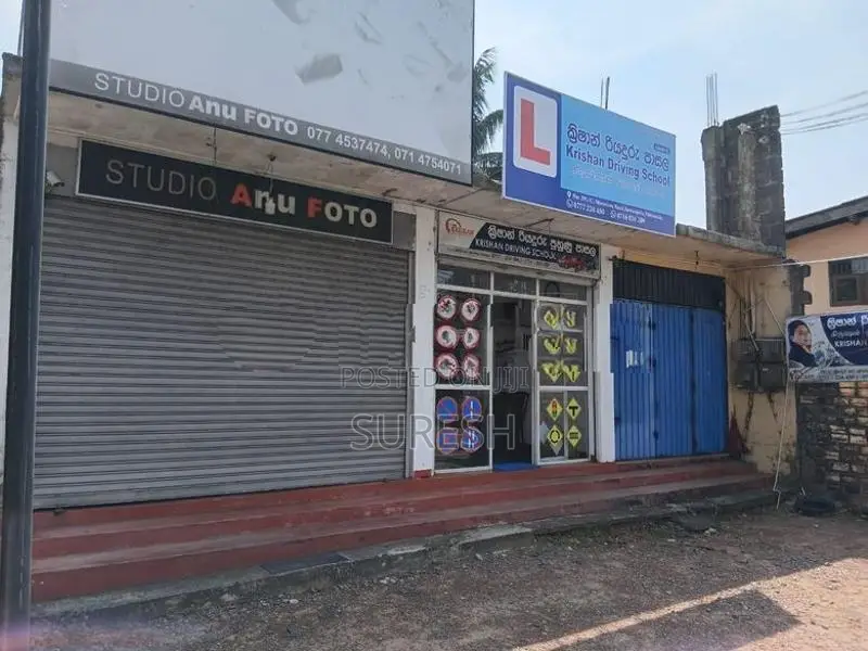 Commercial Building for Sale Suwarapola