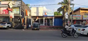 Commercial Building for Sale Suwarapola