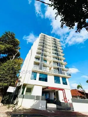 Luxury 3 Bedroom unfurnished apartment for rent in Colombo 5