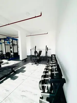 Luxury 3 Bedroom unfurnished apartment for rent in Colombo 5