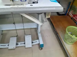 Britex Overlock Machine