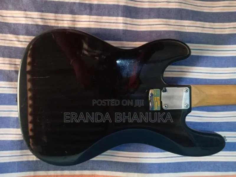 බේස් ගිටාර්