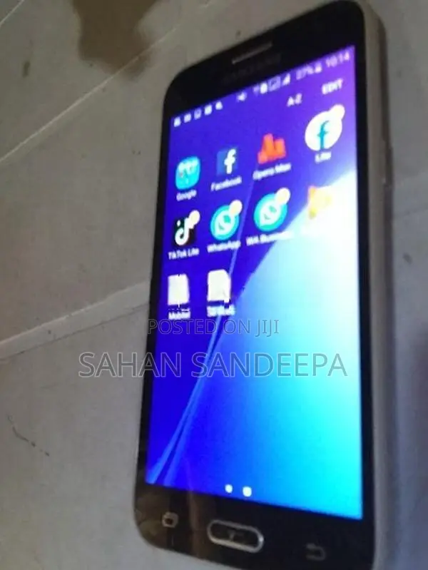Samsung Galaxy J2 (Used)